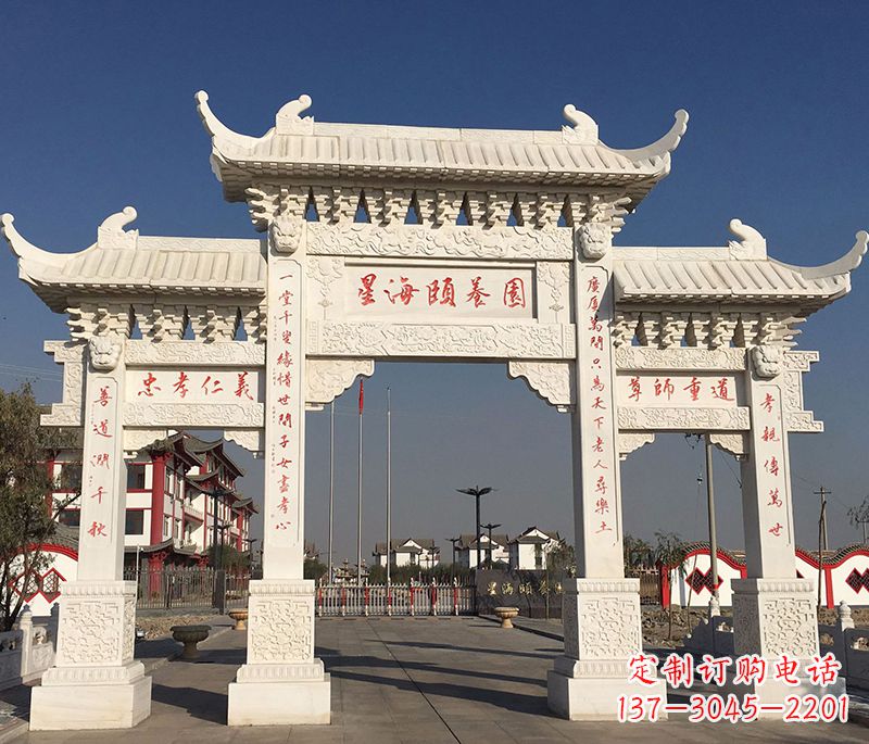 重庆古典牌坊浮雕柱子