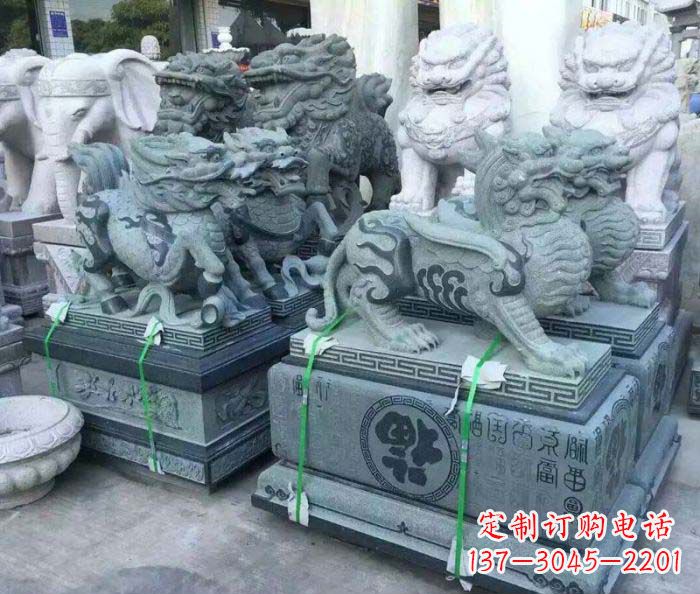 重庆古典神秘貔貅雕塑