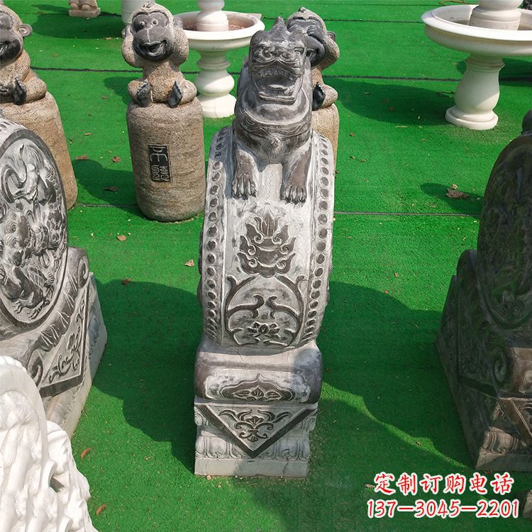 重庆古代石雕狮子门墩雕塑