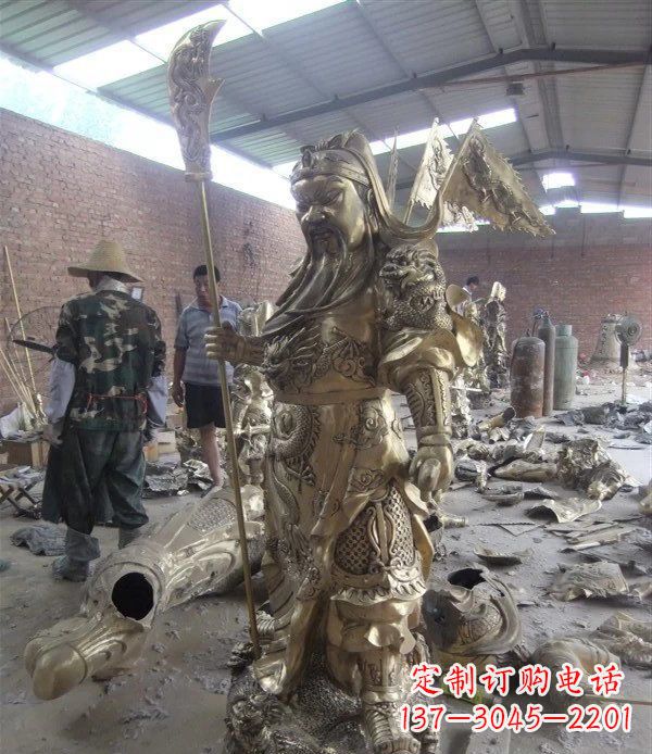 重庆关公铜雕:传承中国传统文化
