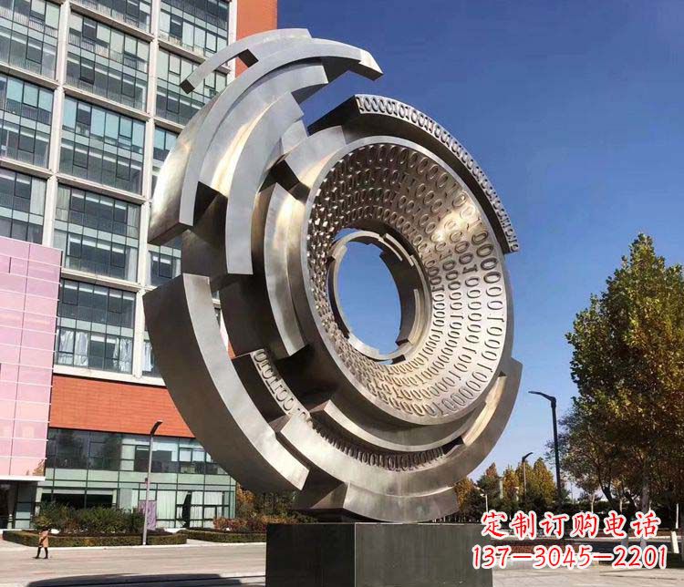重庆广场不锈钢齿轮雕塑1