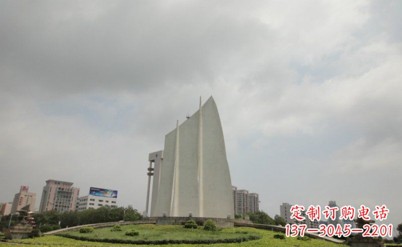 重庆中领雕塑:让你的空间更英伦风——不锈钢抽象船帆雕塑