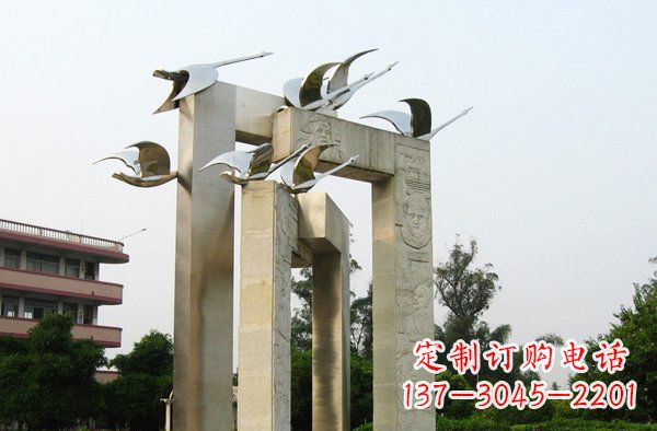 重庆广场不锈钢大雁动物雕塑