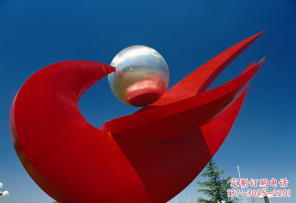 重庆优雅而高雅的和平鸽雕塑
