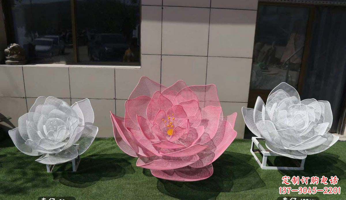 重庆精美雕刻的不锈钢荷花雕塑