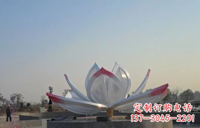 重庆华丽的不锈钢莲花雕塑