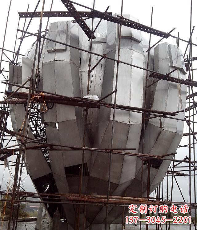 重庆广场不锈钢蟠桃大型景观雕塑