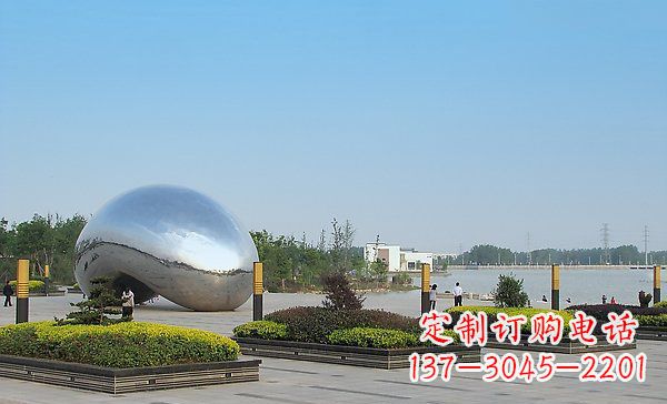 重庆华丽而唯美的不锈钢水滴雕塑