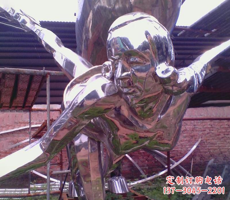 重庆彰显经典风采的不锈钢运动员雕塑