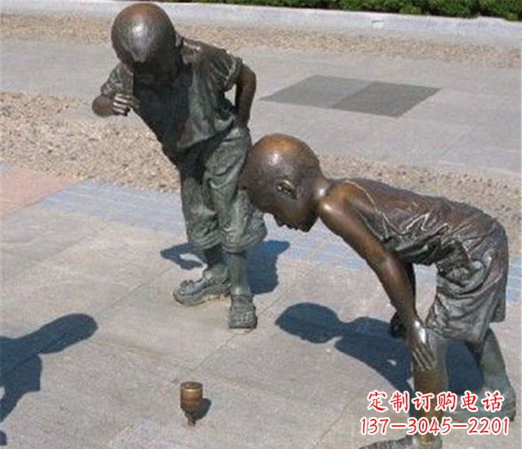 重庆欣赏小男孩小品铜陀螺雕塑