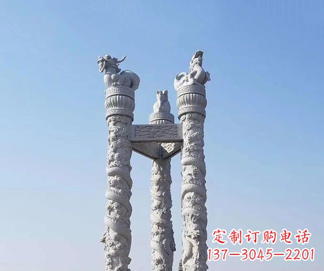 重庆中领雕塑:精致石雕龙柱,展现时尚文化之美