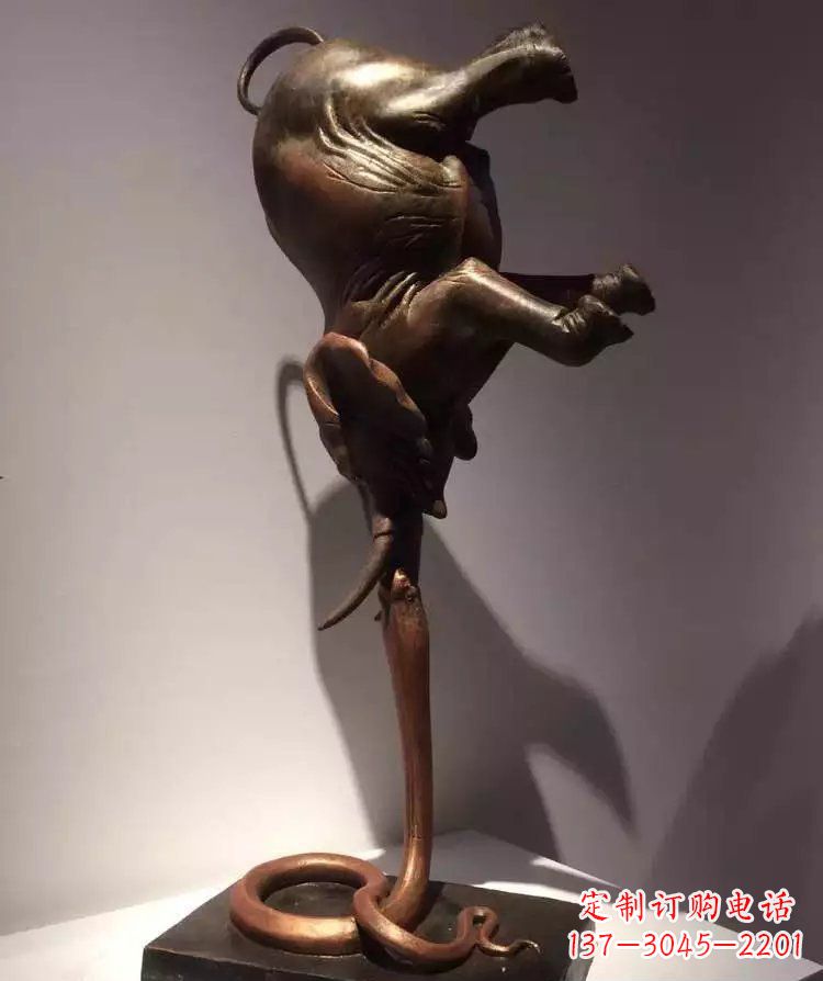 重庆中领雕塑铜质大象倒立雕塑
