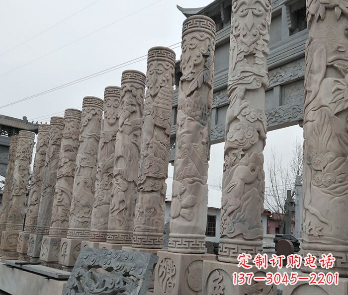 重庆广场景观12生肖石柱