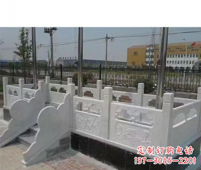 重庆完美的城市景观--汉白玉升旗台石雕