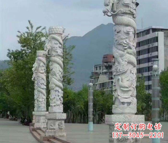 重庆广场景观盘龙柱石雕 (2)