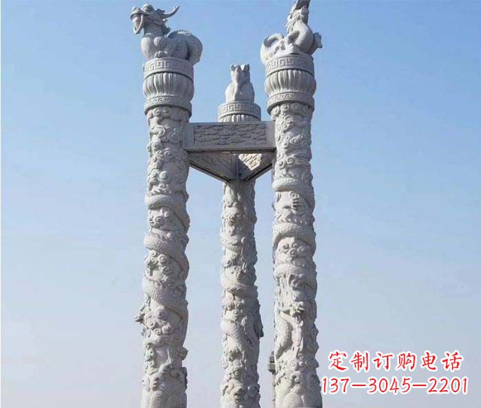 重庆中领雕塑推出的高端盘龙柱石雕,是一种精美…
