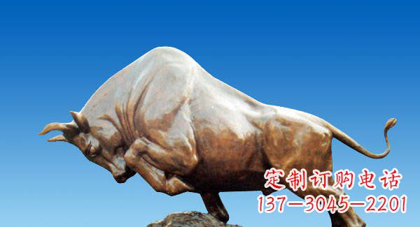 重庆广场开荒拓荒牛铜雕