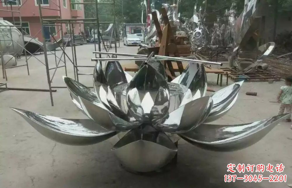 重庆精致独特的莲花不锈钢雕塑