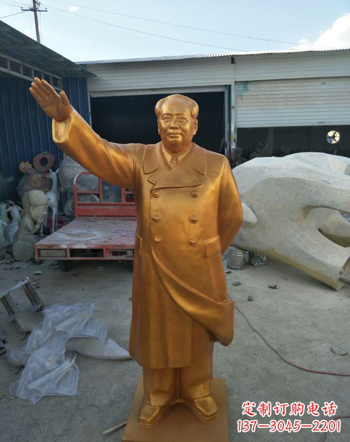 重庆广场毛主席铜雕