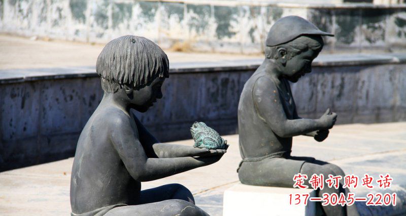 重庆儿童景观铜雕,携带童趣的青蛙