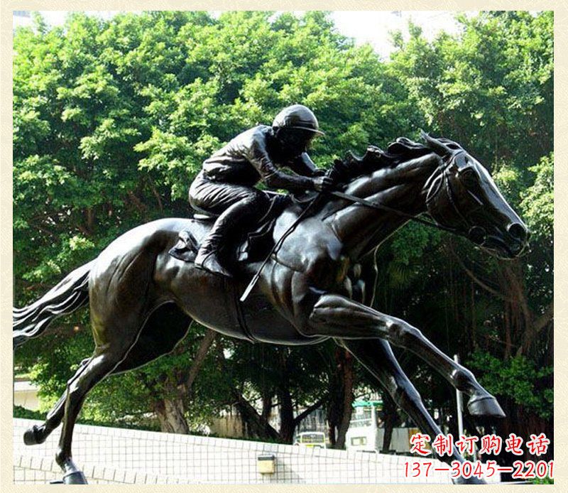 重庆广场骑马景观铜雕