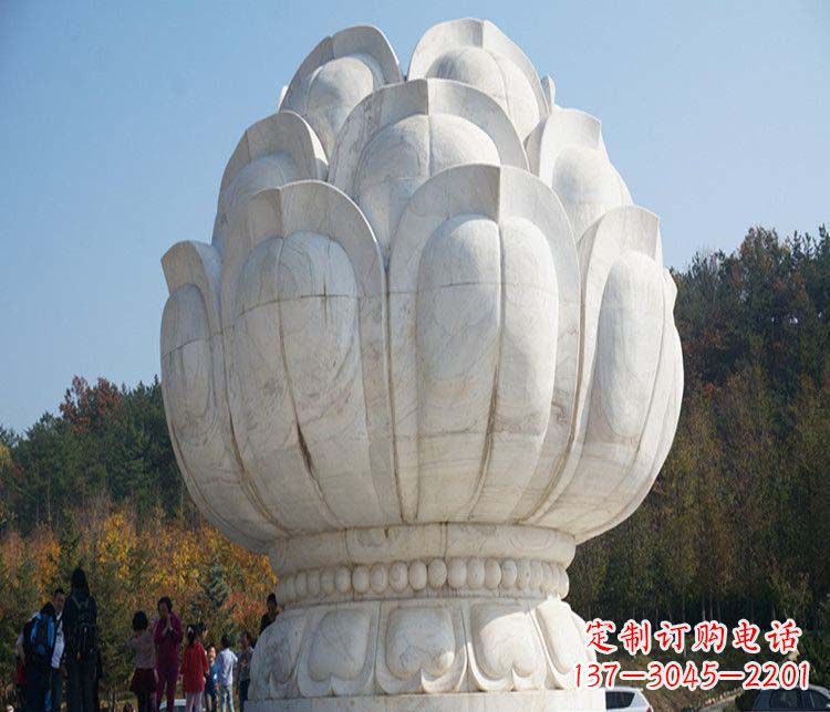 重庆荷花雕塑,引领广场石雕时尚