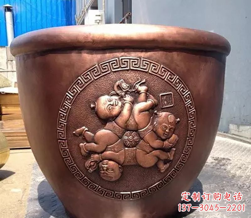 重庆中领雕塑出品,高端水缸铜雕塑