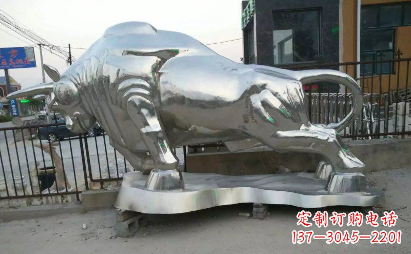 重庆独特的拓荒牛不锈钢雕塑
