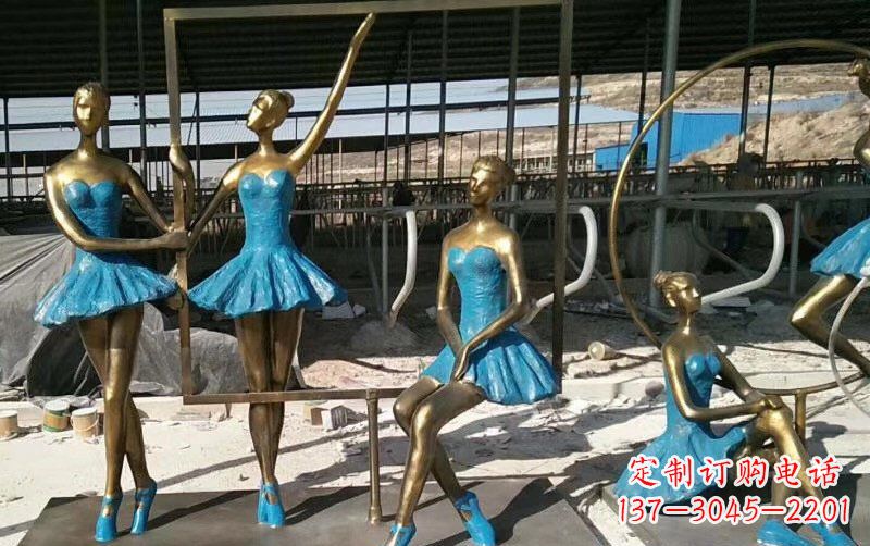 重庆广场铜雕美女跳芭蕾人物雕塑