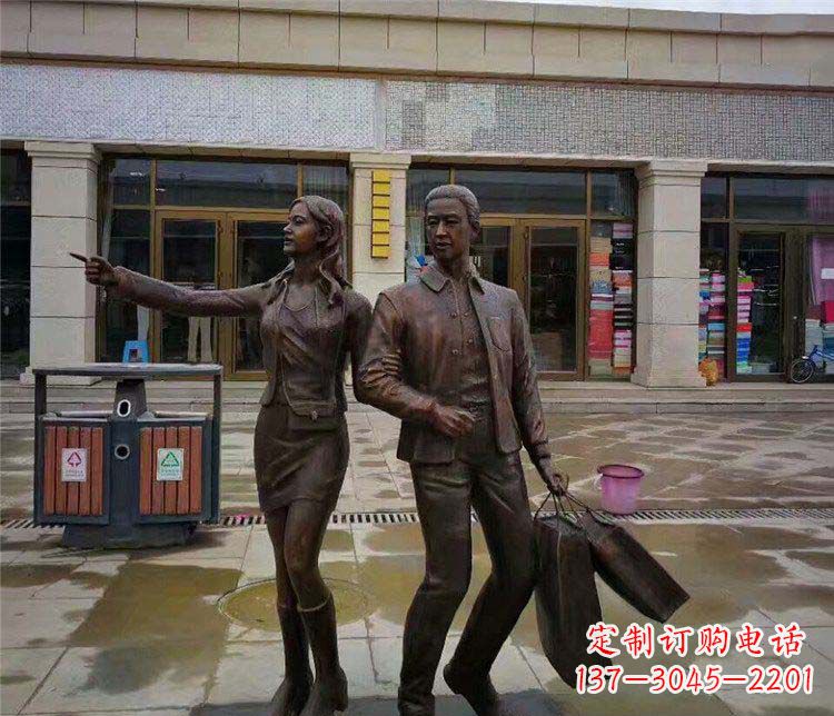 重庆唯爱永恒:情侣雕塑
