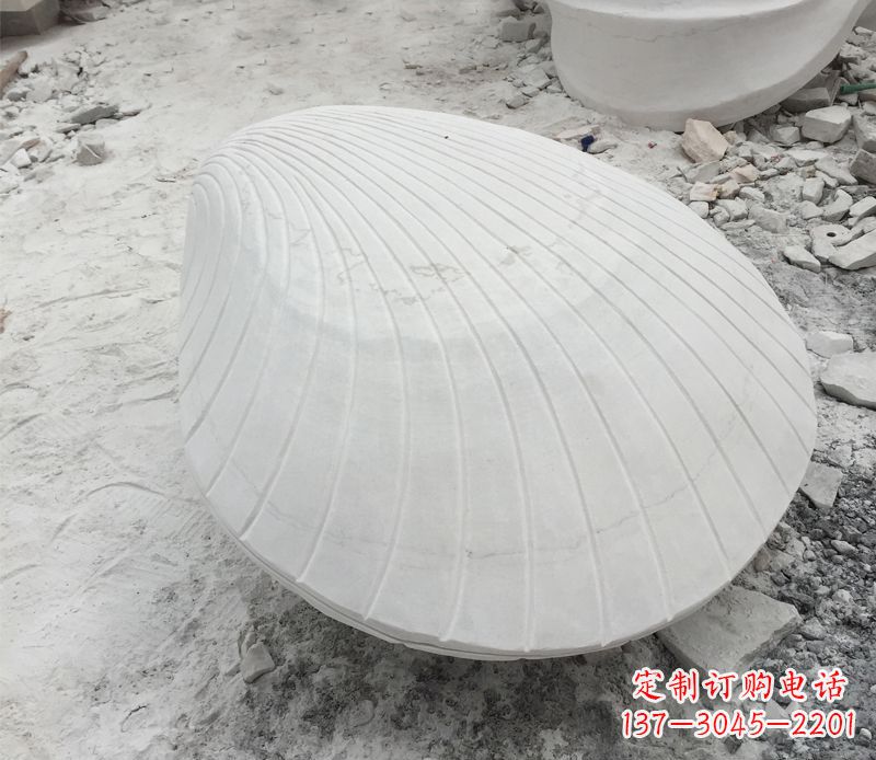 重庆用贝壳雕刻出美丽的汉白玉雕塑