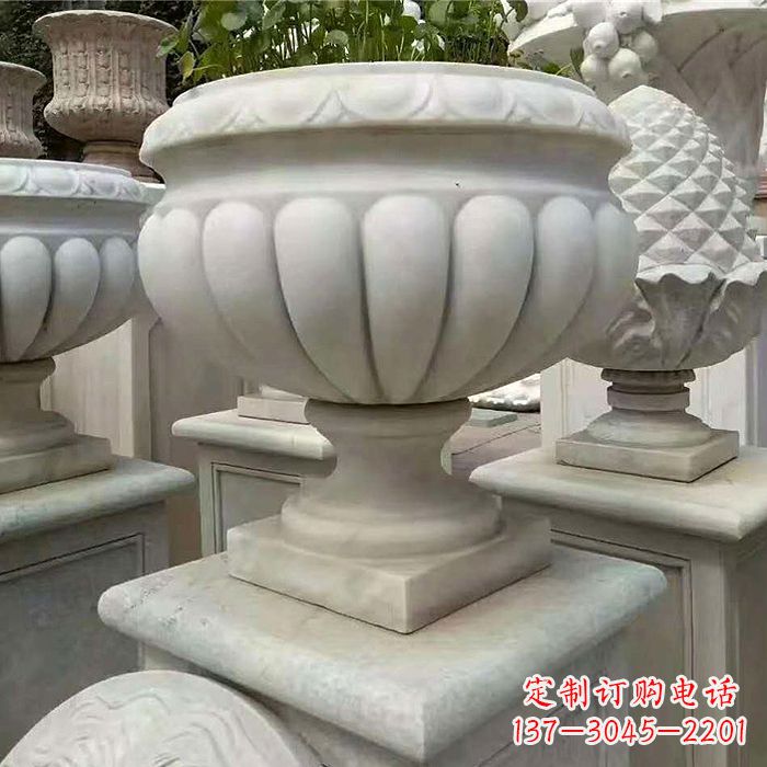 重庆优雅的汉白玉花盆雕塑