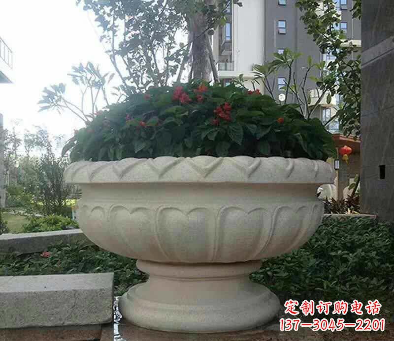 重庆传承艺术美学的汉白玉花盆雕塑