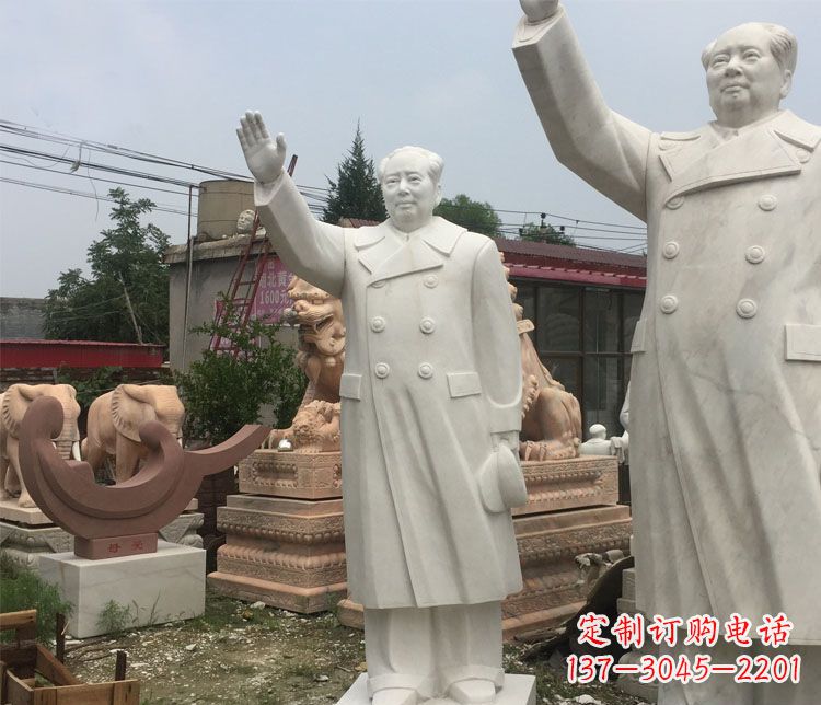 重庆雕刻伟人的光辉历史——汉白玉挥手的毛主席广场伟人石雕