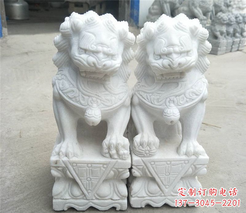 重庆定制精美的汉白玉酒店吉祥狮子门墩