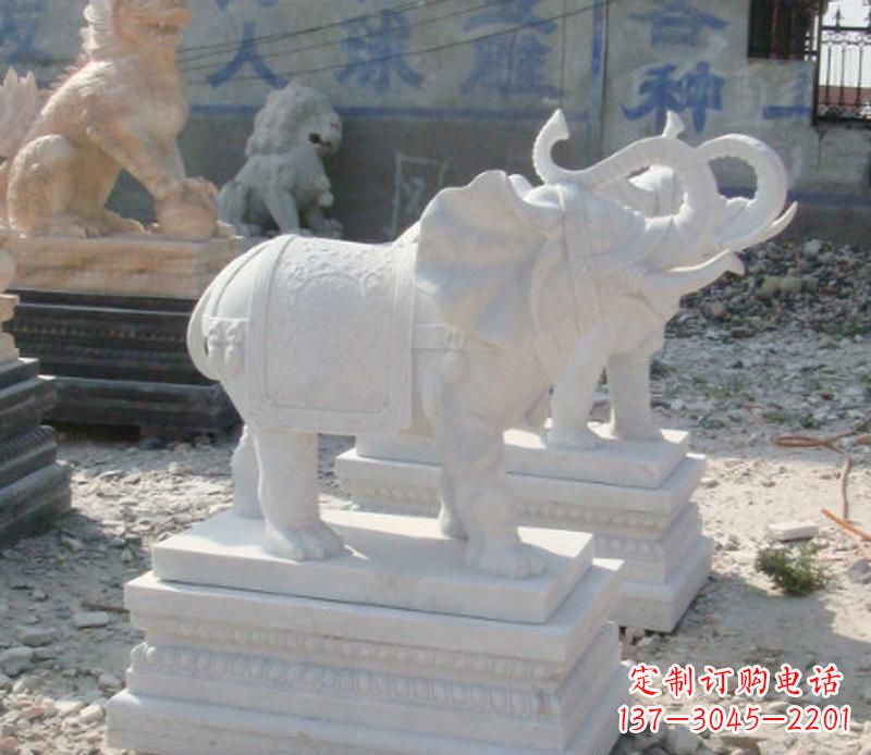 重庆汉白玉卷鼻喷水大象