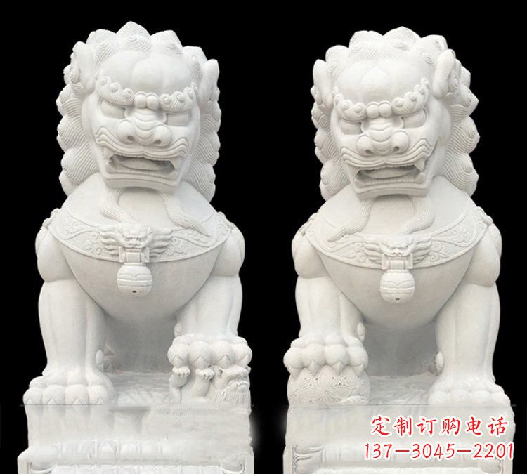 重庆玉质狮子门口雕塑是由中领雕塑定制制作的,…