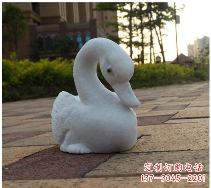 重庆汉白玉天鹅石雕塑,精美瑰丽