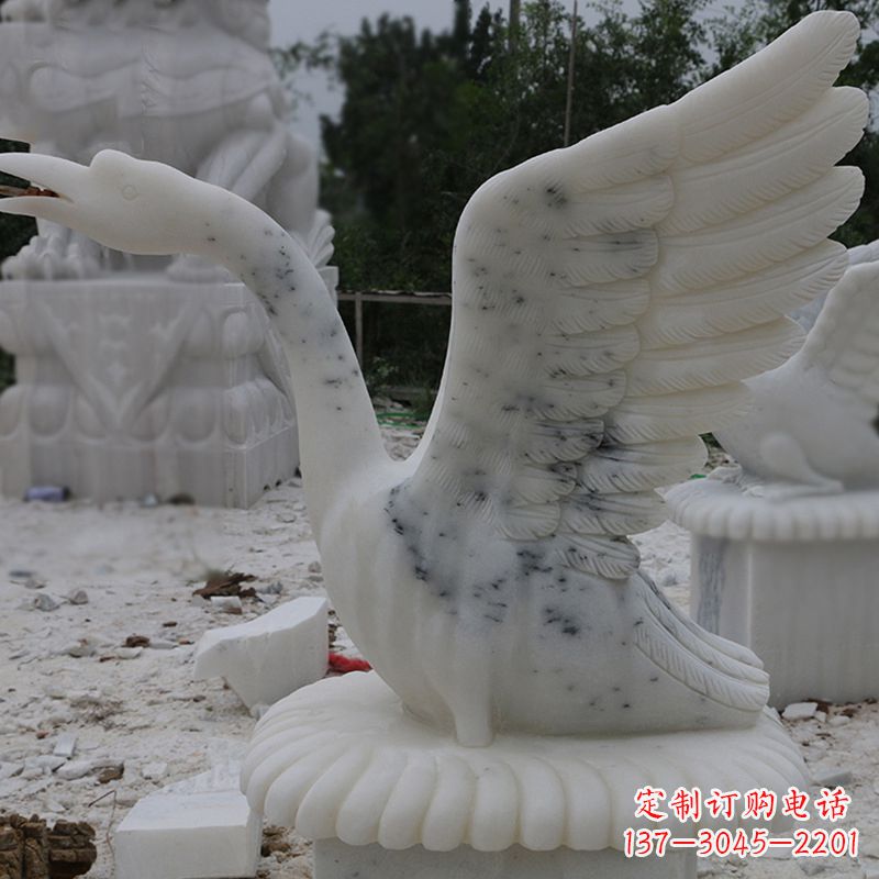 重庆汉白玉吐水天鹅石雕