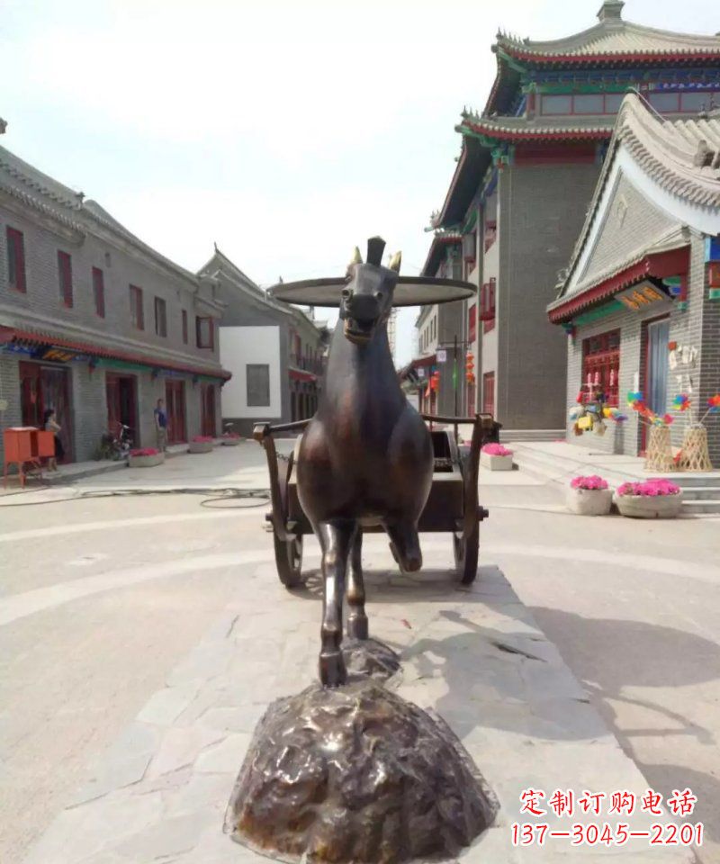 重庆艺术装点的汉代马车——马车铜雕