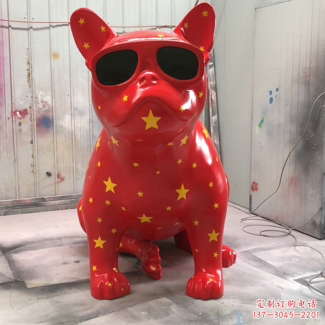 重庆玻璃钢材质精致的生肖雕塑