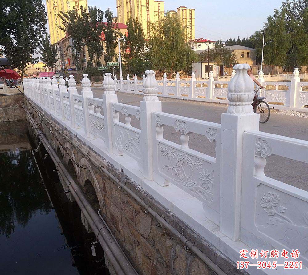 重庆精美大气的城市栏板石雕