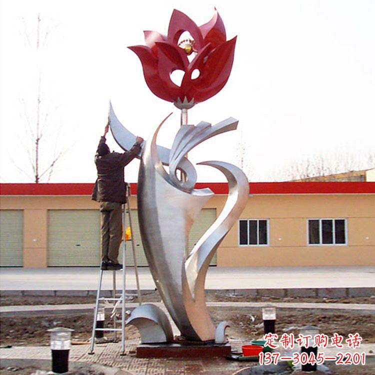 重庆高端定制玫瑰花不锈钢大型雕塑