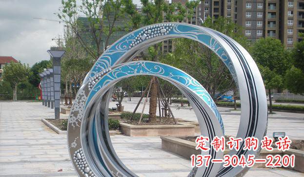 重庆铸造精良的不锈钢圆环雕塑