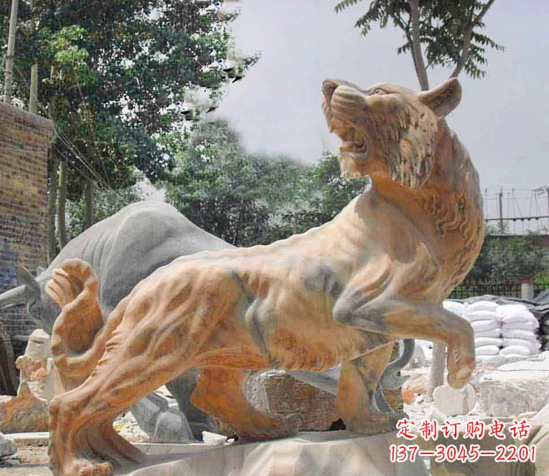 重庆回头的老虎石雕