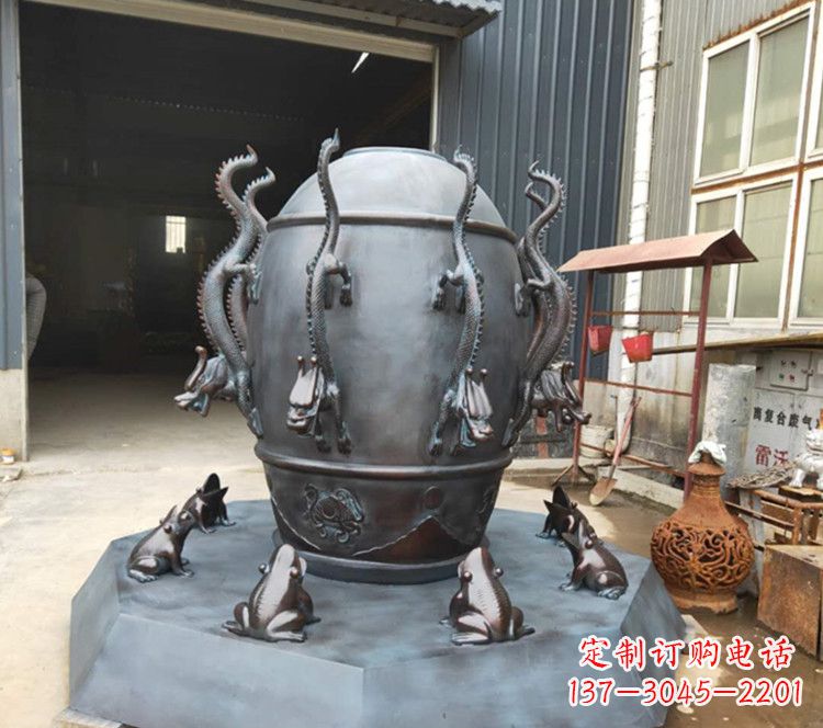 重庆浑天仪玻璃钢仿铜雕塑,活跃校园景观