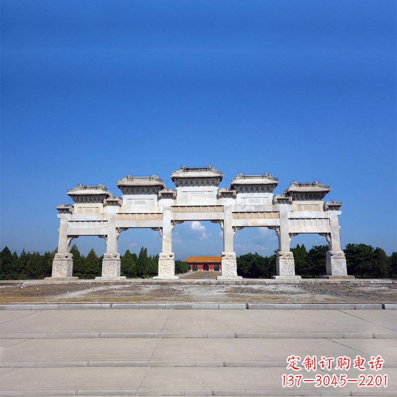 重庆景区广场五门石雕牌楼