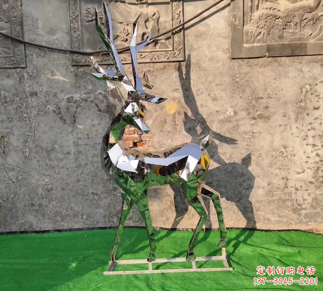 重庆镜面不锈钢几何梅花鹿雕塑