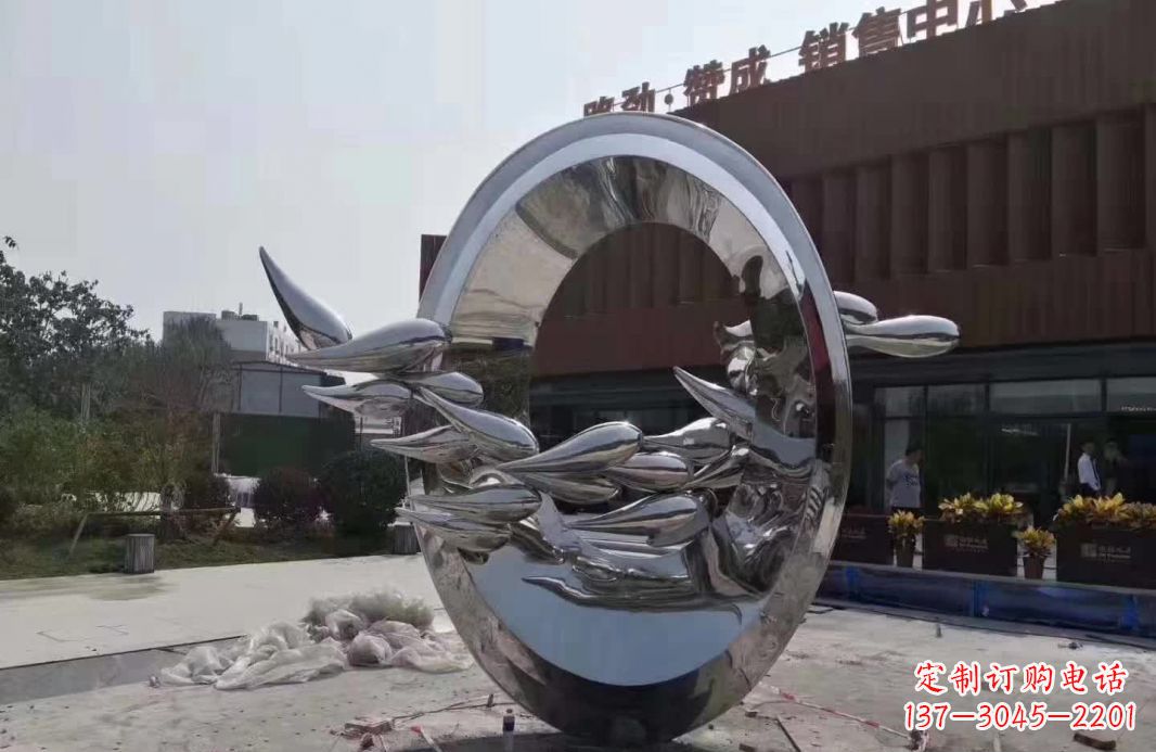 重庆镜面不锈钢鲤鱼跃龙门雕塑