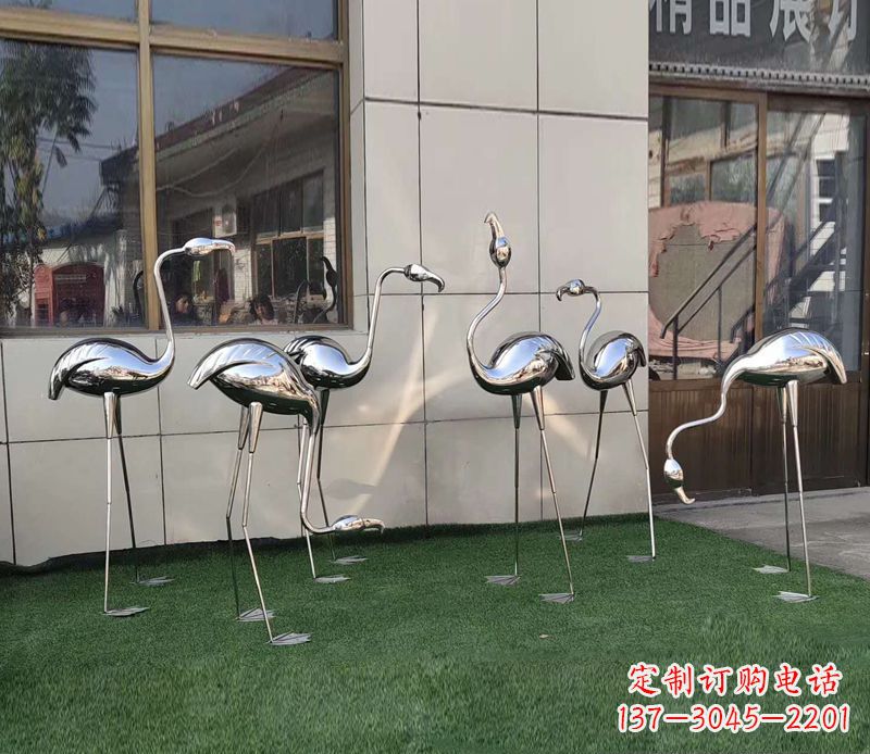 重庆镜面不锈钢小区仙鹤雕塑